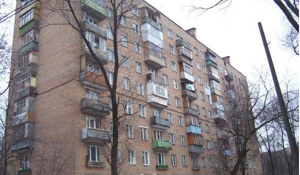 Жители района Нагатинский затон осуществляют контроль над проведением программы капремонта 