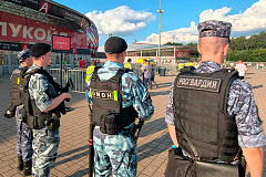 Охрану общественного порядка и безопасность на футбольном матче в  городе Москве обеспечила Росгвардия