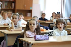 Новый учебный год — старт безопасного будущего: московские спасатели провели открытые уроки в школах